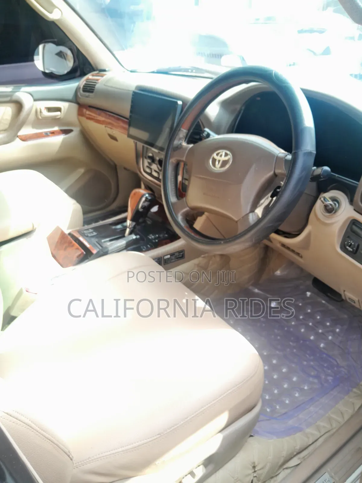 Toyota Land Cruiser Prado 2002 White