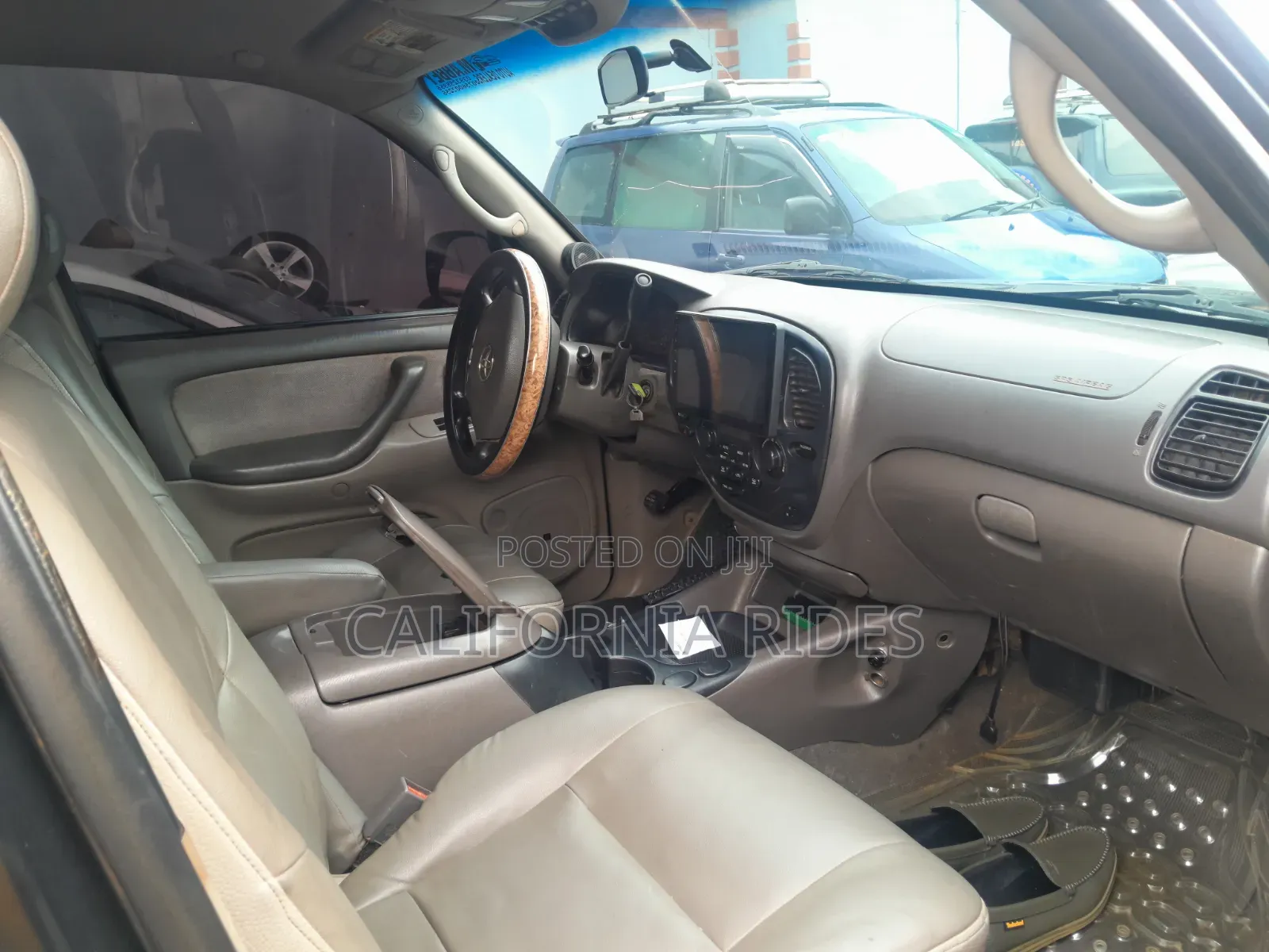 Toyota Sequoia 2004 Black