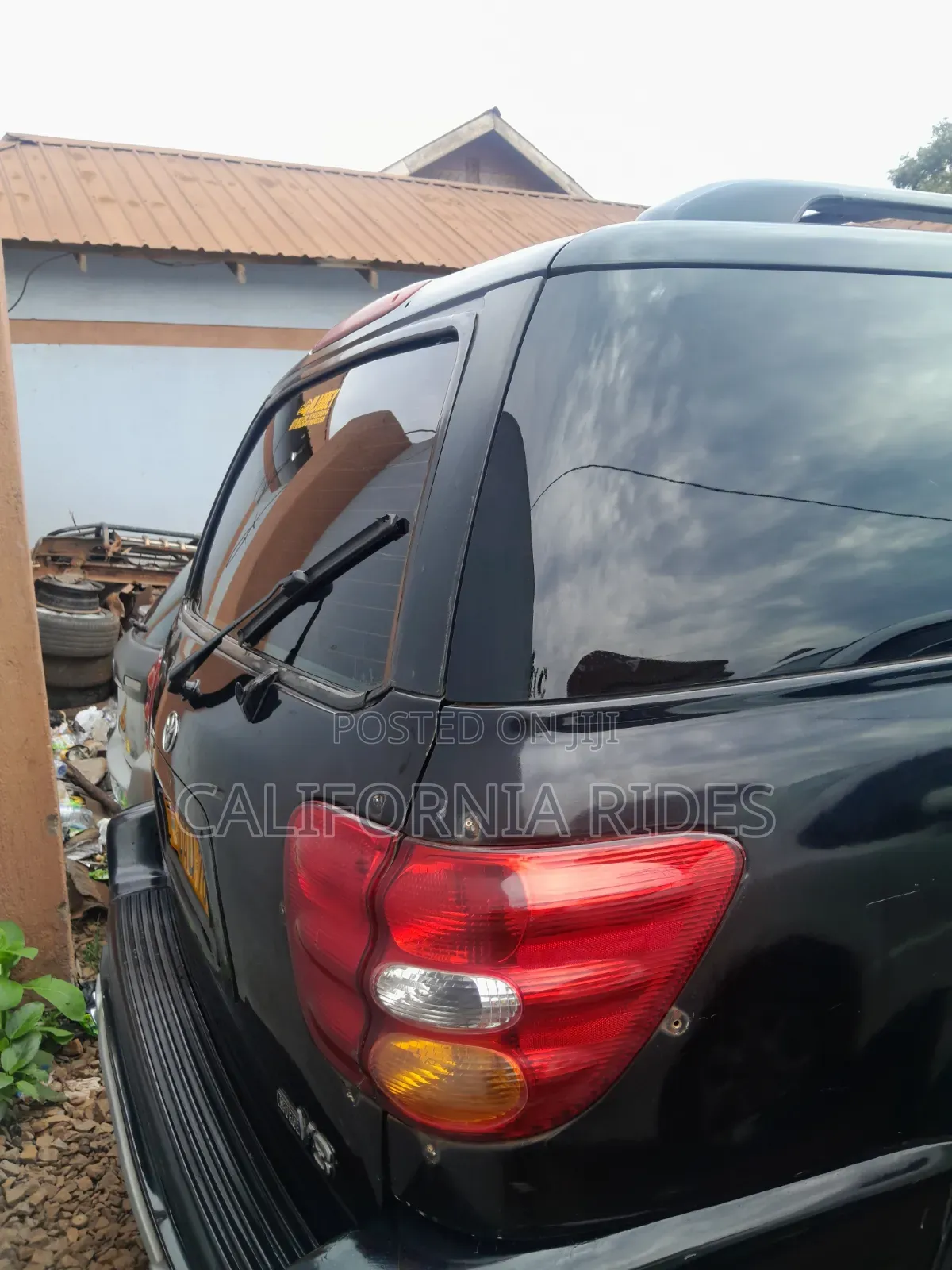 Toyota Sequoia 2004 Black