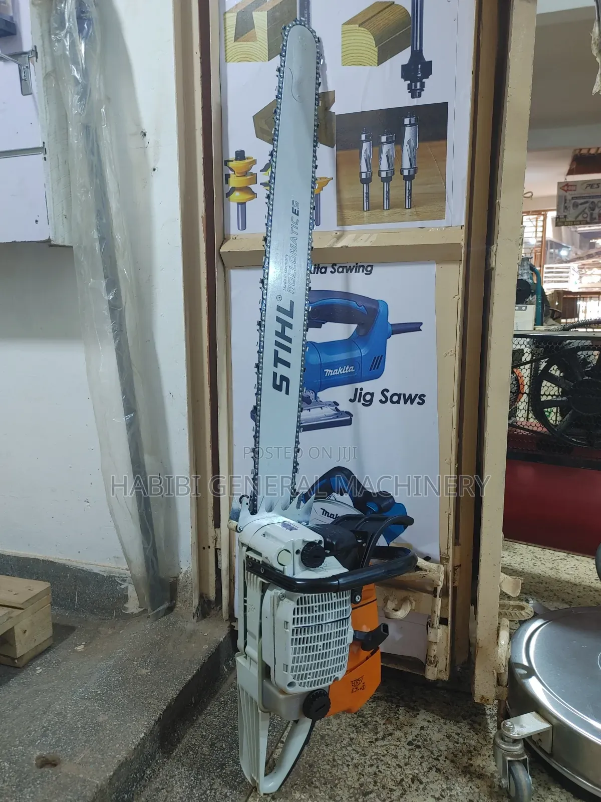 Stihl 2 Stroke Gasoline/Petrol Powered Chainsaw