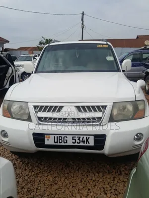 Mitsubishi Pajero 2004 White