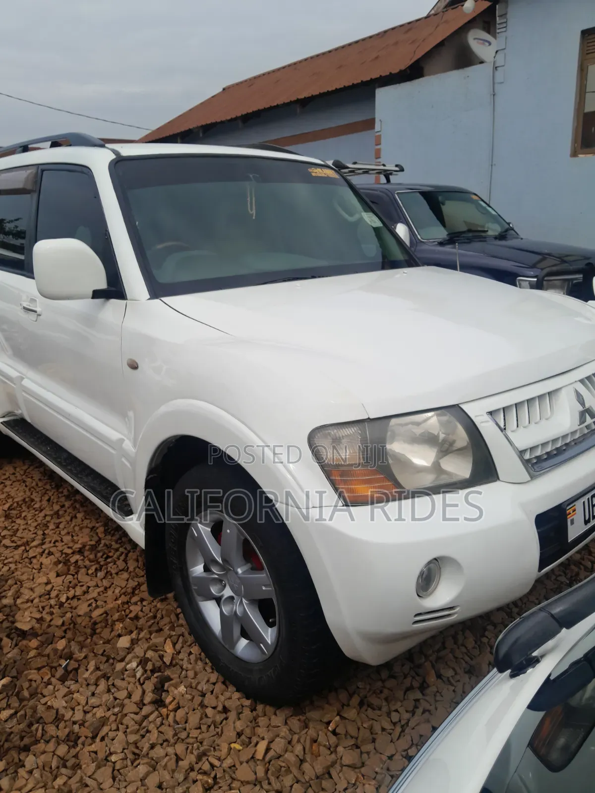 Mitsubishi Pajero 2004 White