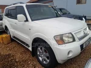 Mitsubishi Pajero 2004 White