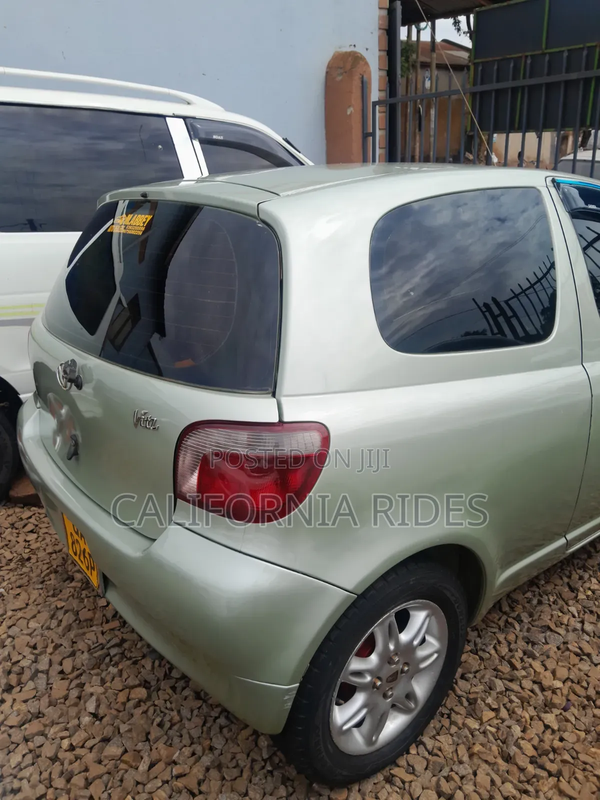 Toyota Vitz 2003 Green