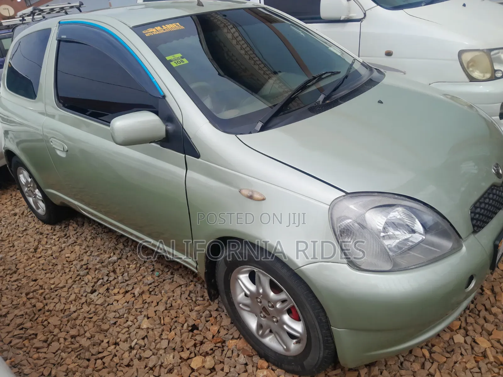 Toyota Vitz 2003 Green