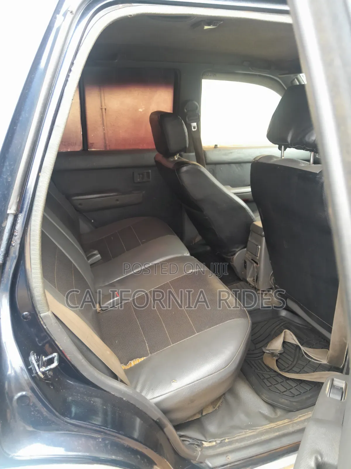 Toyota Hilux Surf 1999 Blue