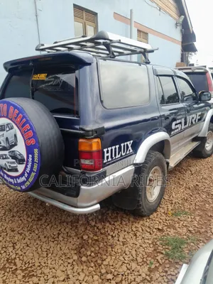 Toyota Hilux Surf 1999 Blue