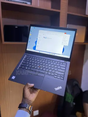 New Laptop Lenovo ThinkPad T490s 8GB Intel Core i5 SSD 256GB