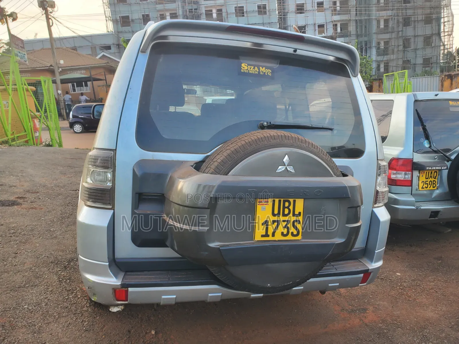 Mitsubishi Pajero 2011 Silver