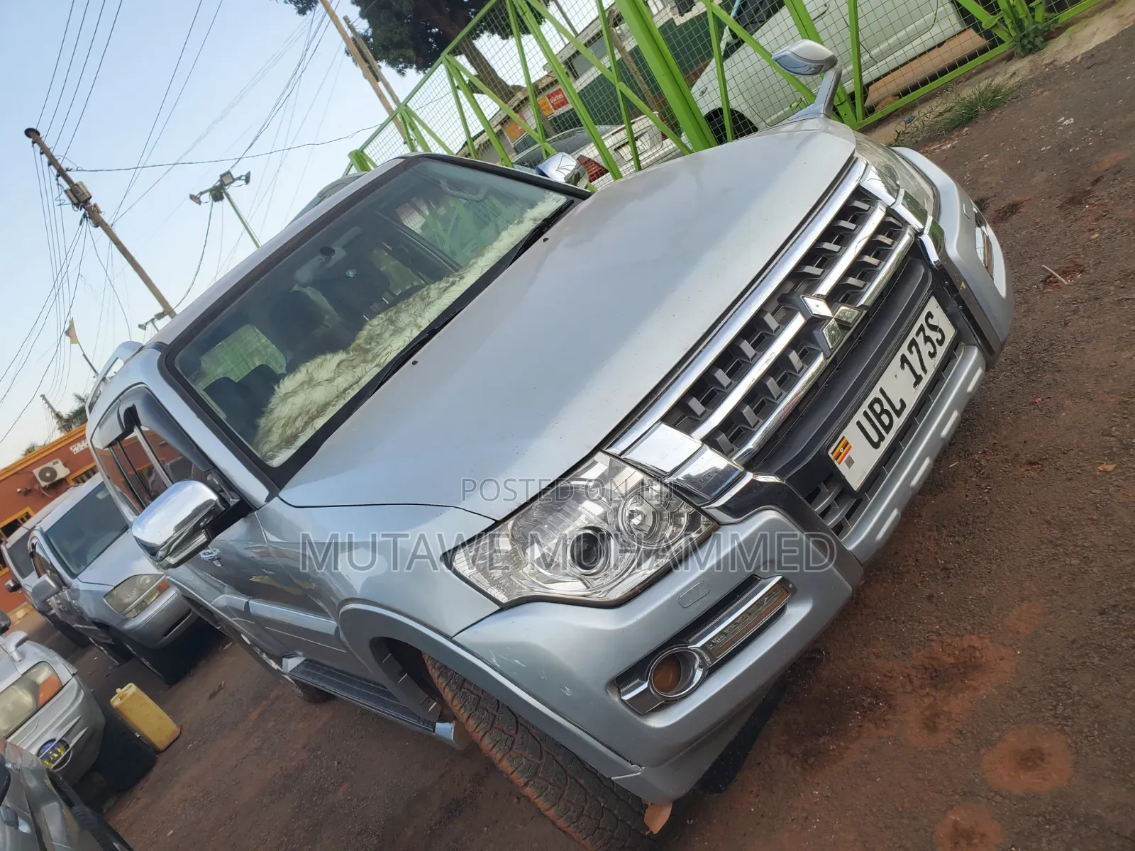 Mitsubishi Pajero 2011 Silver