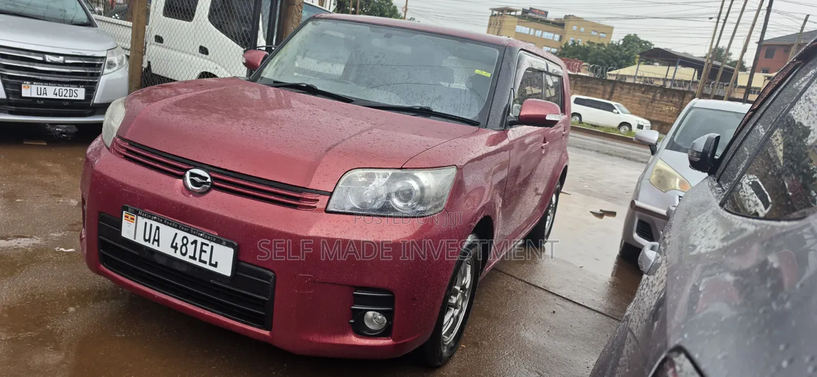Toyota Corolla Rumion 2011 Brown