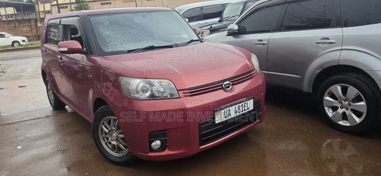 Toyota Corolla Rumion 2011 Brown