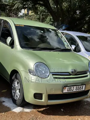 Toyota Alphard 2008 Green