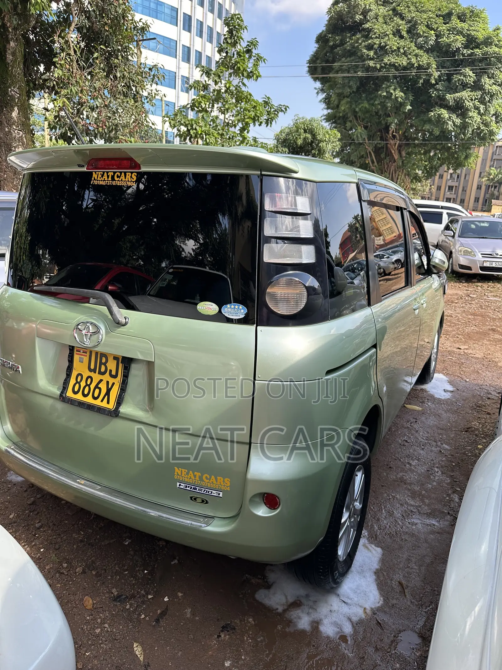 Toyota Alphard 2008 Green