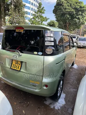 Toyota Alphard 2008 Green