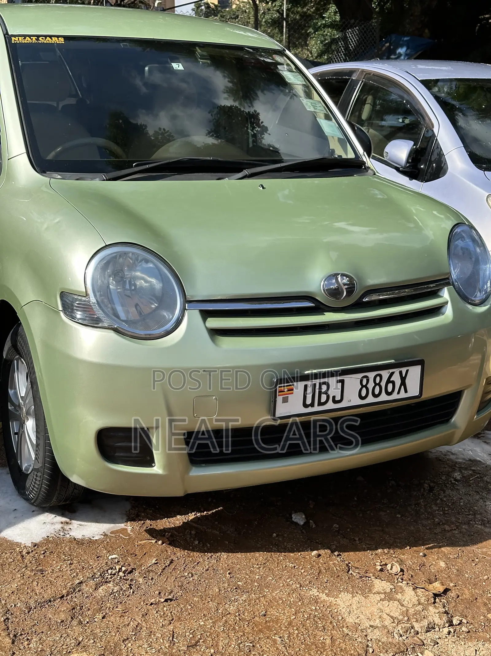 Toyota Alphard 2008 Green
