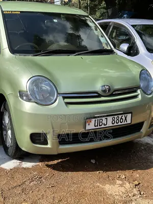 Toyota Alphard 2008 Green