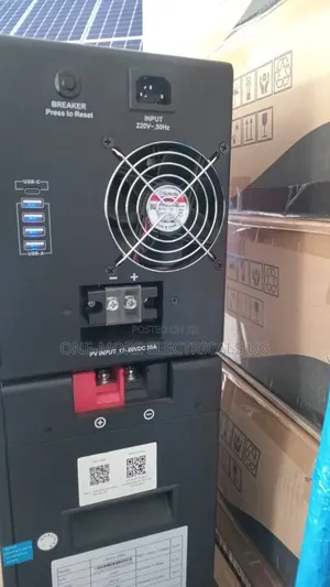 Power Station 1.2kwh/12volts .3 in One Machine