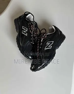 New Balance Unisex Sneakers