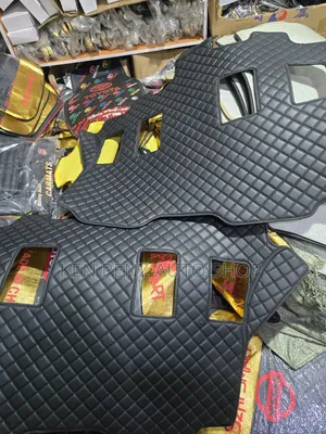 Landcruiser Lc300 Car Floor Mats and Carpets