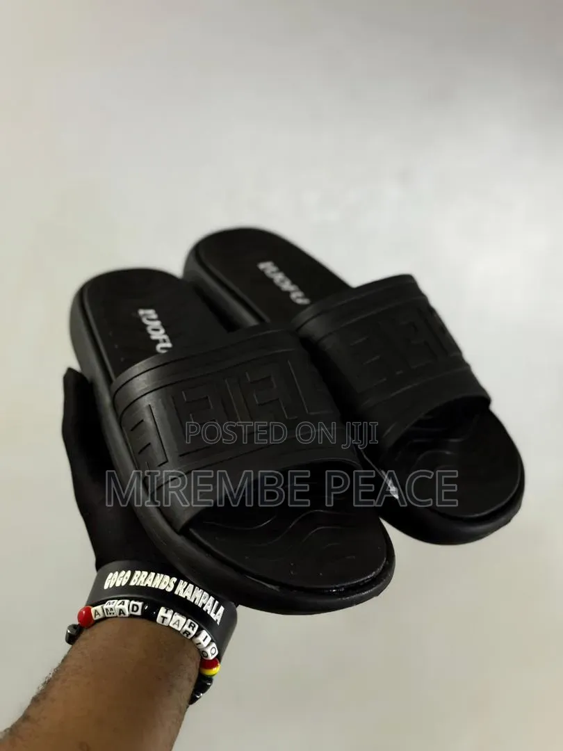 Fendi Slides