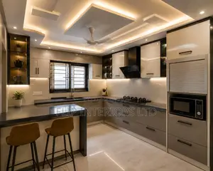 Modern Compact Kitchen Design