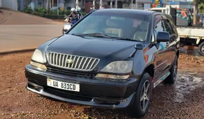 Toyota Harrier 2.2 16V 2001 Black