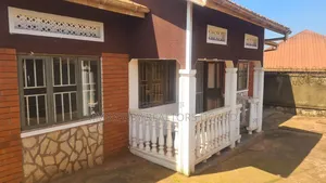 3bdrm House in Ssisa for sale