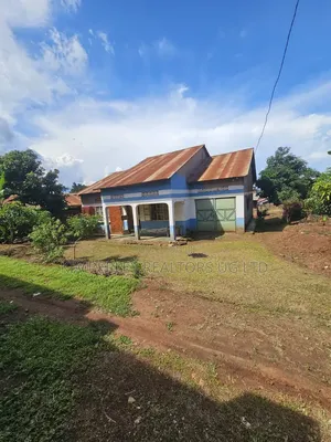 13 Decimals Plot With a Structure – Zaana (Entebbe Road) at 170m
