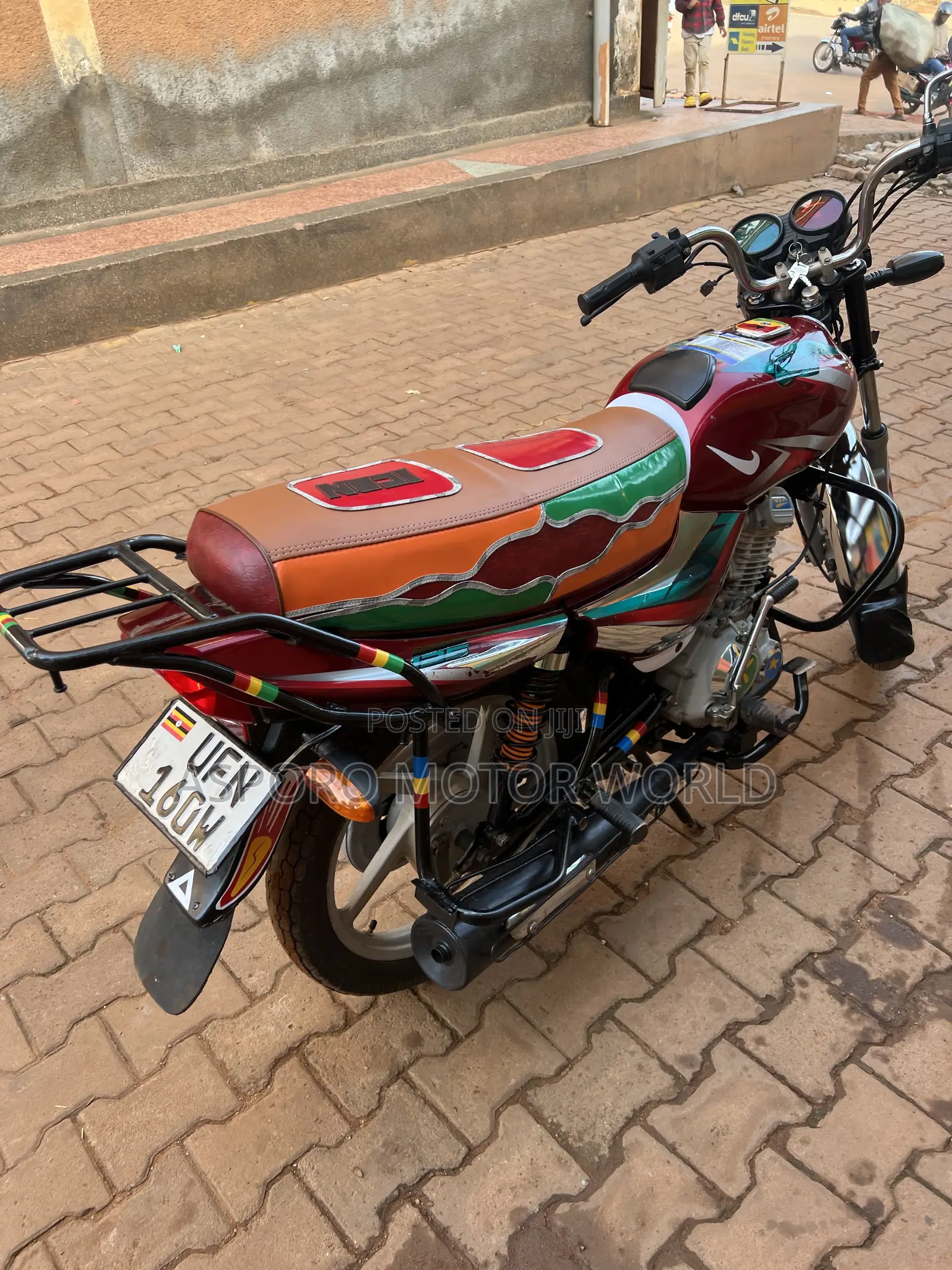 Bajaj CT 125X 2023 Red
