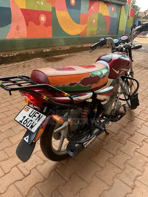 Bajaj CT 125X 2023 Red