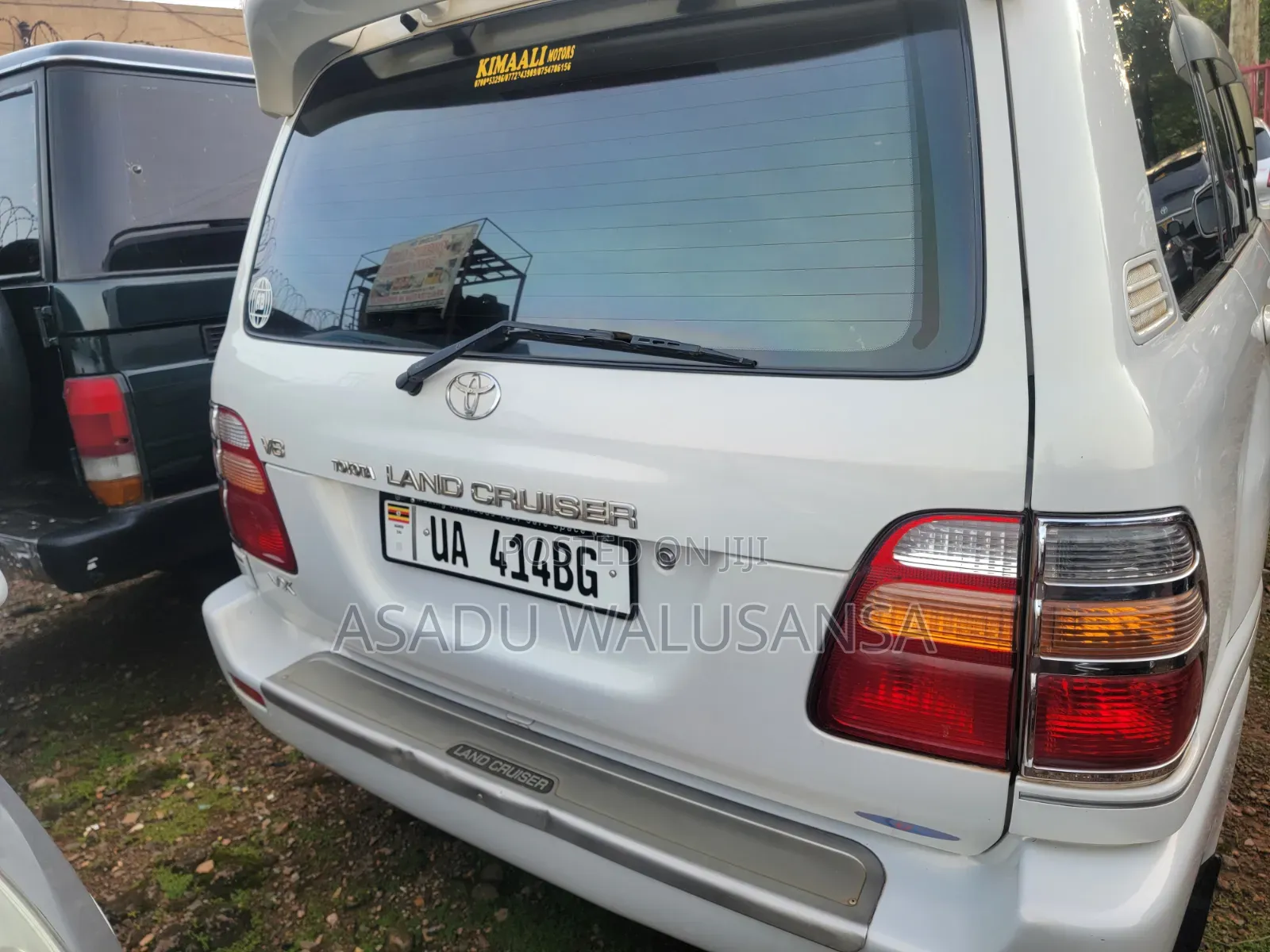 Toyota Land Cruiser 2009 White