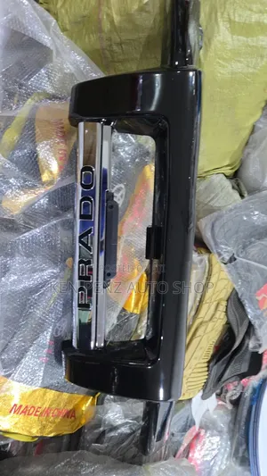 Landcruiser Front Bumper Guard/ Sample Guard