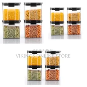 700ml 4-Piece Plastic Transparent Plain Storage Box Tins Containers