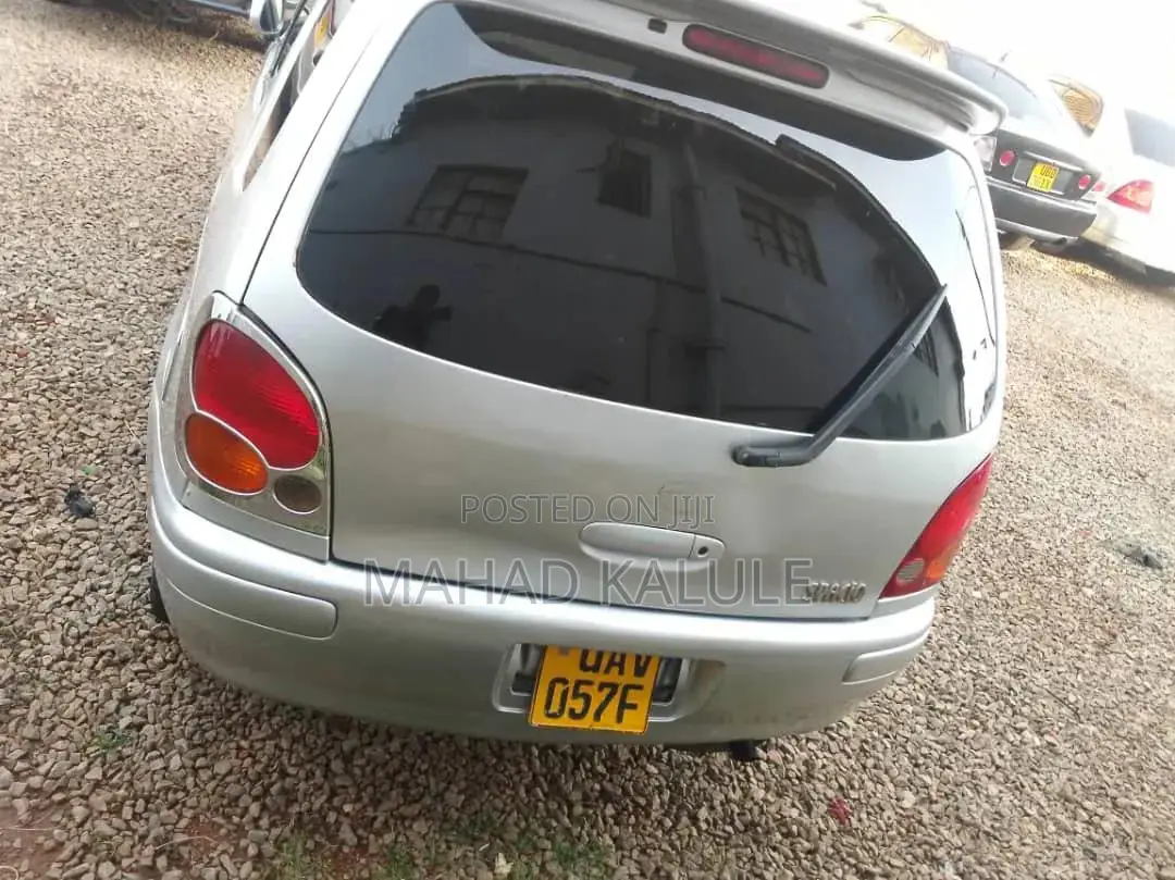 Toyota Corolla Spacio 2000 Silver