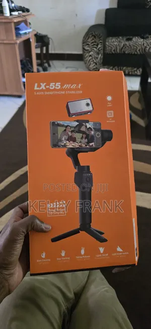 Video Lx_55 Max 3-Axis Smartphone Stabilizer