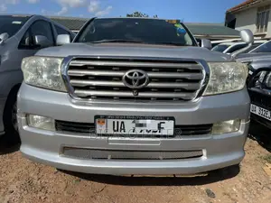Toyota Land Cruiser 4.6 V8 ZX 2009 Silver