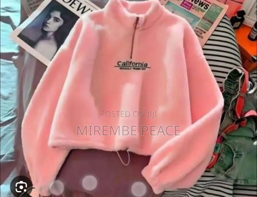 Sharpa Pullover Sweater