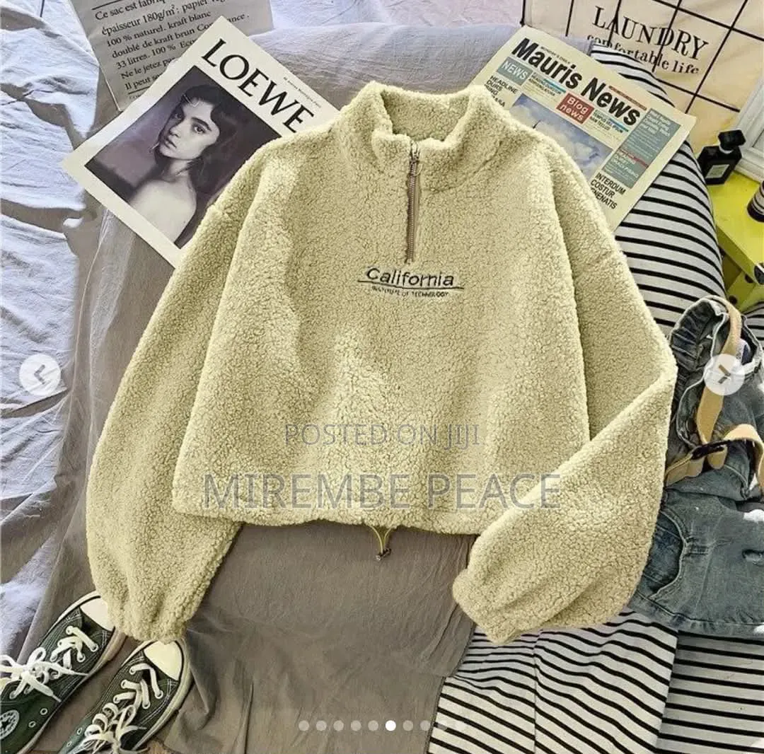 Sharpa Pullover Sweater