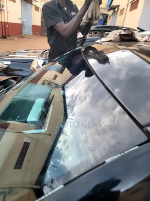 Car Windscreen Replacement Service