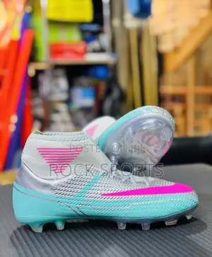Nike Soccer Shoes for Football Playing