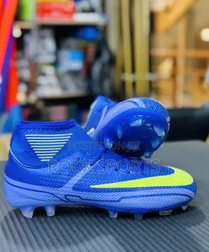 Nike Purple Football Shoes