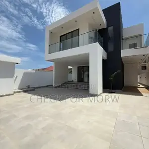 5bdrm Duplex in Munyonyo, Makindye for rent