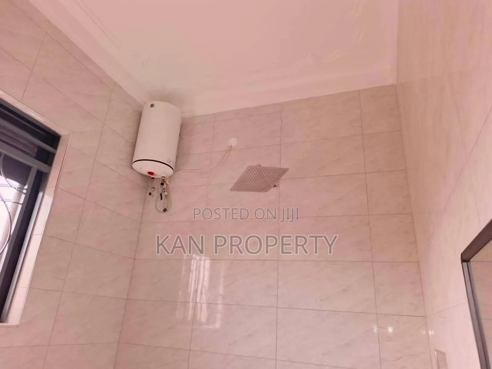 5bdrm Duplex in Bugolobi, Central Division for rent