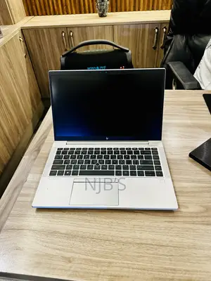 New Laptop HP EliteBook 840 G8 8GB Intel Core i5 SSD 256GB