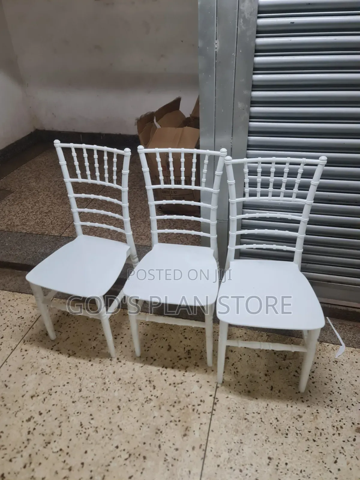 Vip White Jointed Plastic Chairs Plastic Chairs