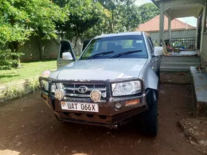 Tata Xenon 2007 Silver