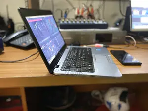 Laptop HP EliteBook 820 8GB Intel Core i5 HDD 500GB