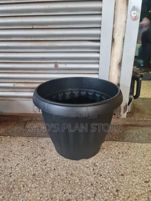Black 20litres Plastic Flower Pots Plastic Flower Pots Stipe