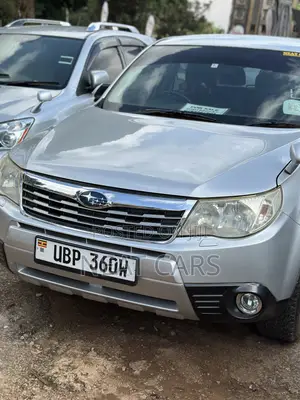 Subaru Forester 2011 Silver
